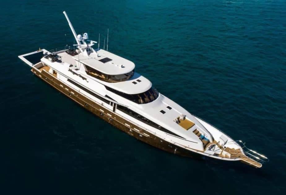 130' Sovereign
