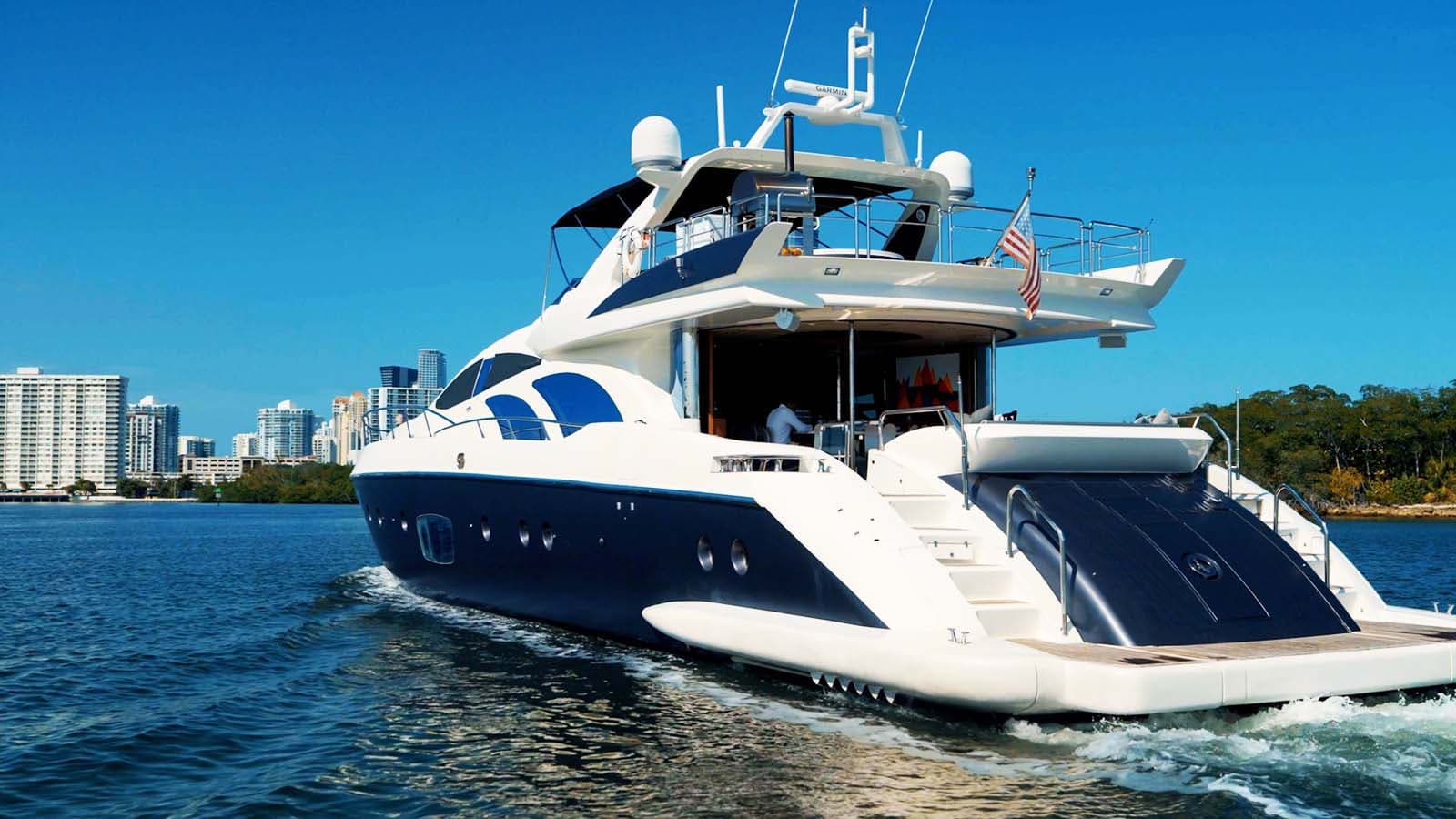100′ Azimut (Bahamas)