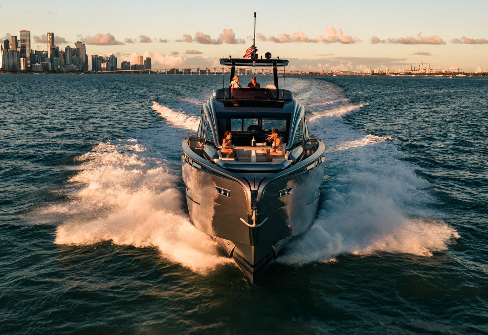 80' Pershing GTX (MIA)