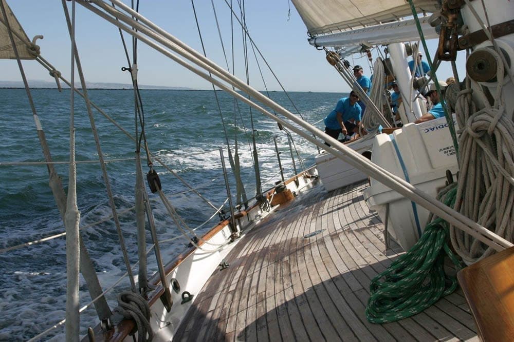 85' SCHOONER