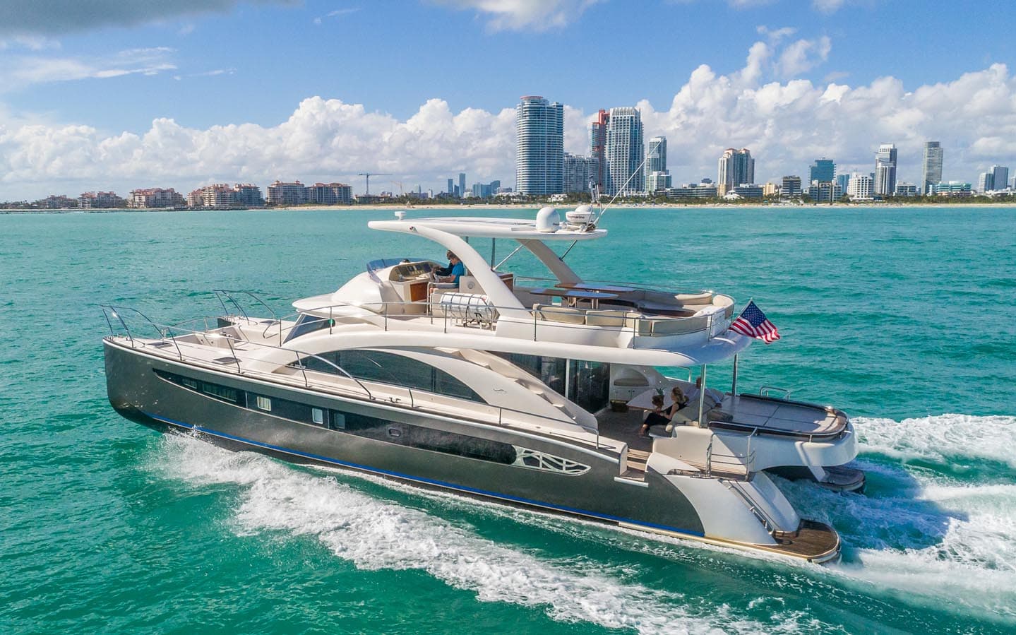 62' Power Cat (MIA)