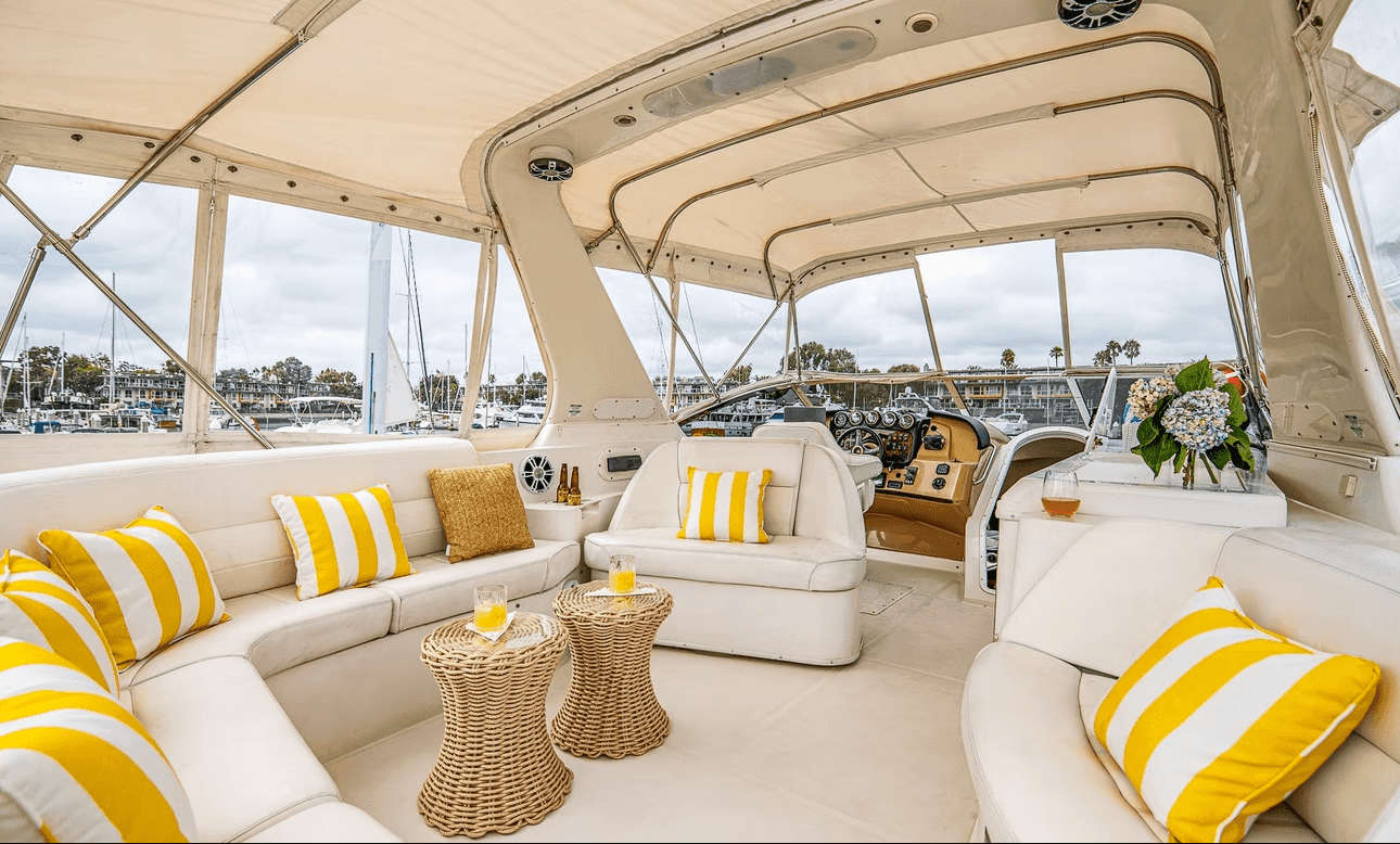 60′ CARVER (MDR)